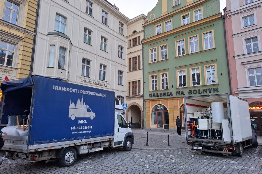 Przebieg przeprowadzki biura w centrum Wrocławia